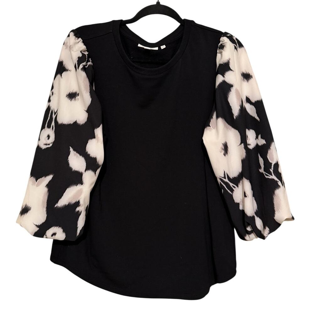 Chico’s Large Black Knit Top Floral Puff Sleeve 3/4 Elastic Top